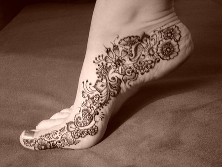 Henna Mehndi Designs for feet