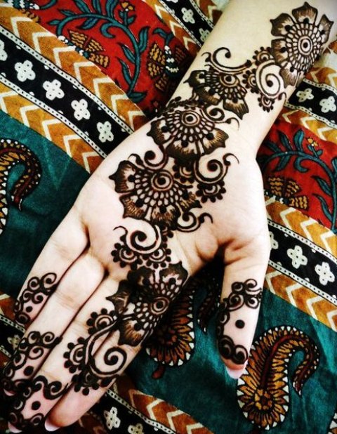 Henna Mehndi For Festival 2016