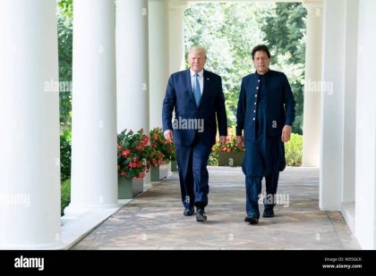 Imran Khan with trump pictures.
